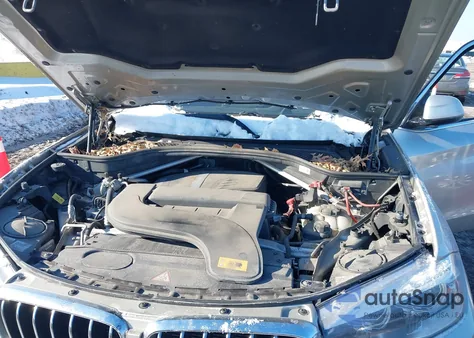 2016 BMW X5 Edrive xDrive40E z USA, uszkodzony, nr VIN 5UXKT0C51G0S76185